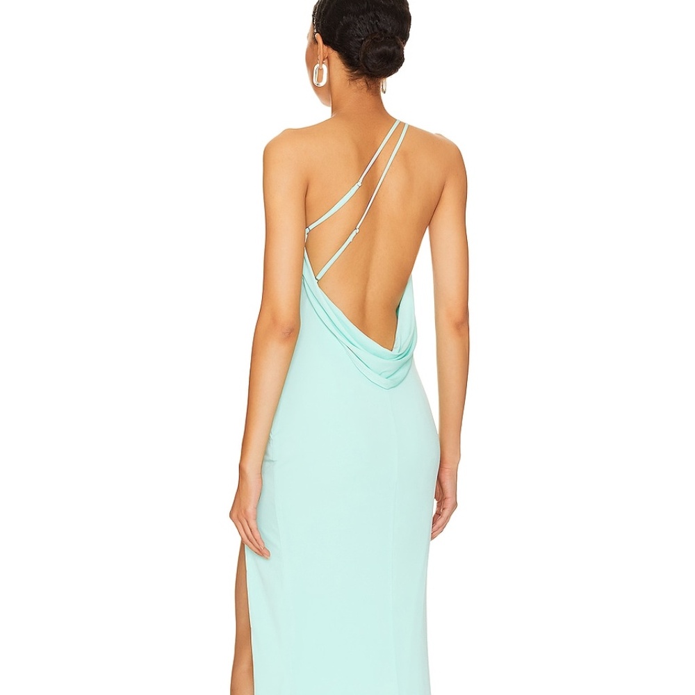 Katie May Winnipeg Gown - Picture 5 of 13